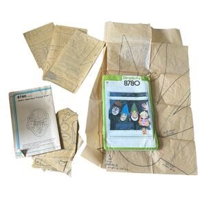 Simplicity #8780 Sewing Pattern Halloween Masks Clown Witch Princess Cut READ